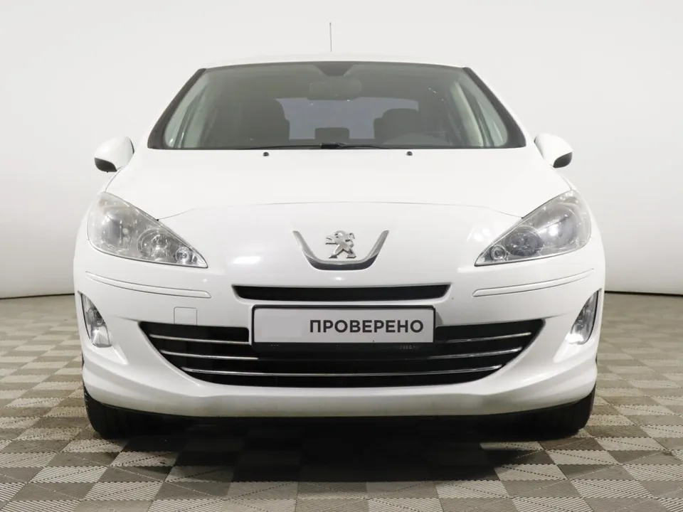 Peugeot 408