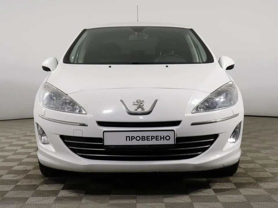 Peugeot 408